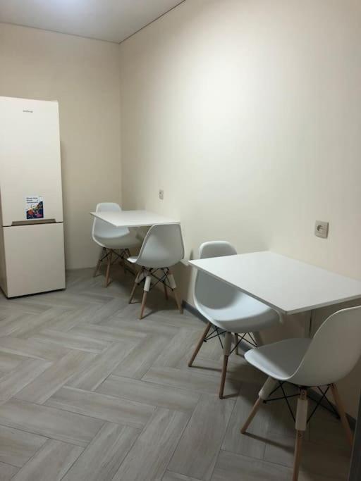 Apartment On Zarwanska Street Kamianets-Podilskyi Luaran gambar